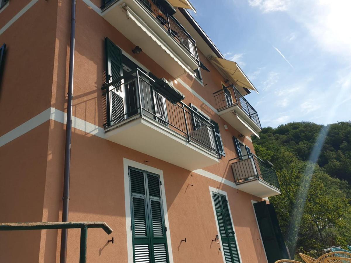 Uno Scorcio Di Paradiso Sori Bagian luar foto