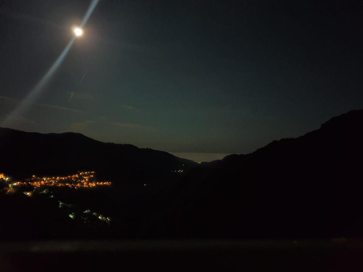 Uno Scorcio Di Paradiso Sori Bagian luar foto