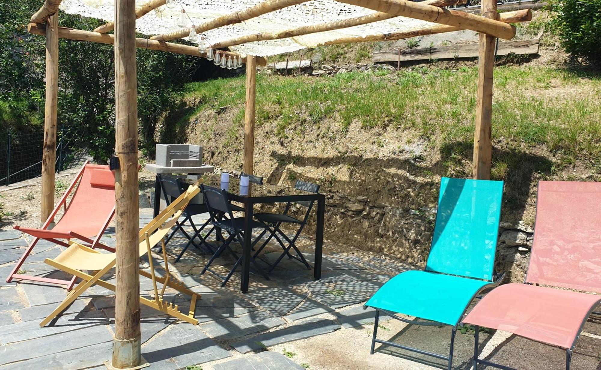 Uno Scorcio Di Paradiso Sori Bagian luar foto